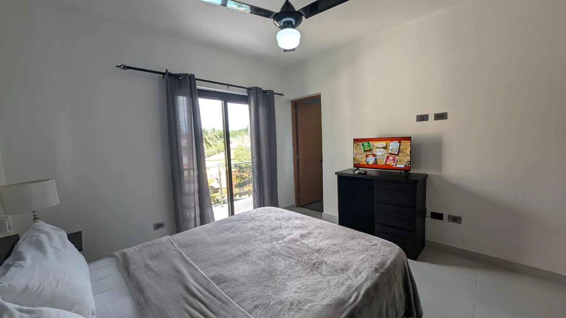 Spacious 2Br Apartment With Wifi Close To Sosua Town contacts